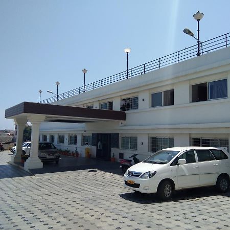 Hotel Sea Face Komoryn Zewnętrze zdjęcie