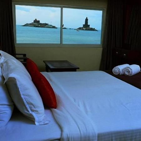 Hotel Sea Face Komoryn Zewnętrze zdjęcie