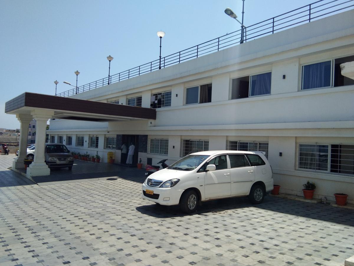 Hotel Sea Face Komoryn Zewnętrze zdjęcie