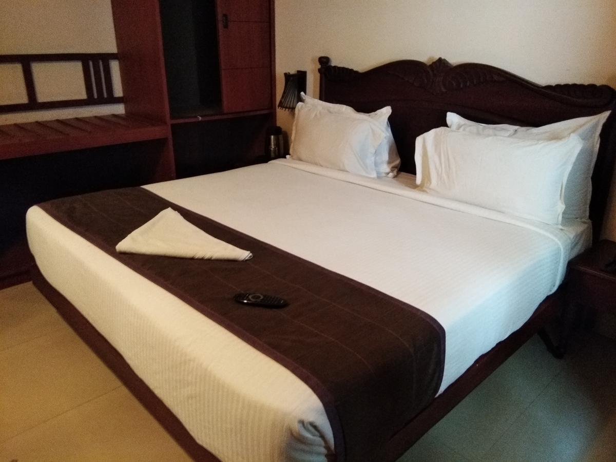 Hotel Sea Face Komoryn Zewnętrze zdjęcie