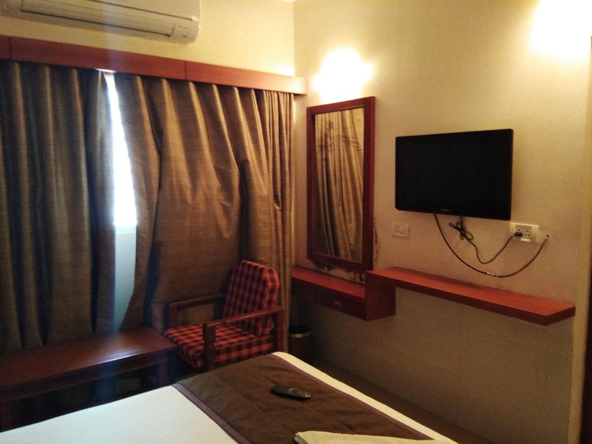 Hotel Sea Face Komoryn Zewnętrze zdjęcie