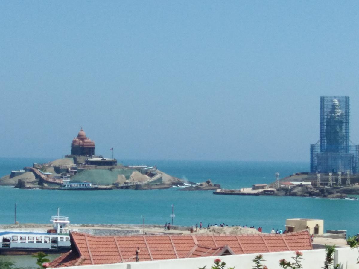Hotel Sea Face Komoryn Zewnętrze zdjęcie